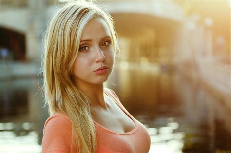 2048x1367 Women Blonde Looking At Viewer Cup Wallpaper Coolwallpapersme