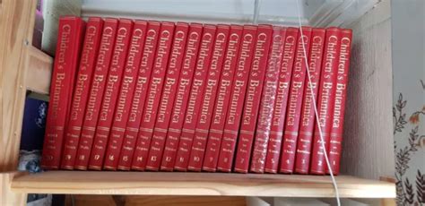 Childrens Encyclopedia Britannica 1970 Complete Set Volumes 1 20 25