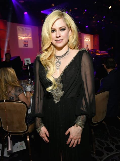 Avril Lavigne At Race To Erase Ms Gala April 2018 Popsugar Celebrity Photo 11