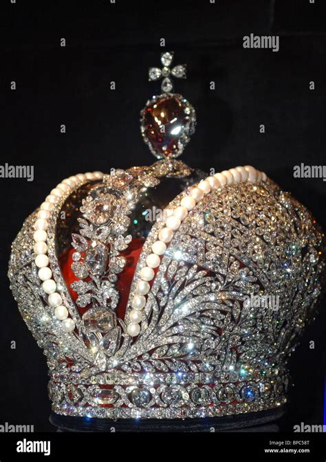 Diamond Treasury Exhibition In Moscow Kremlin Stock Photo Royalty Free