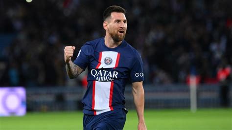 from lionel messi s contract with psg to saudi federation showing interest know all about