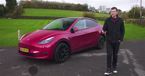 2022 Tesla Model Y Has Limited Upgrades But Is Still Ahead Of The Pack