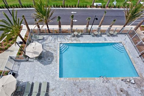 Hilton Garden Inn Destin Miramar Beach Pool Pictures And Reviews Tripadvisor