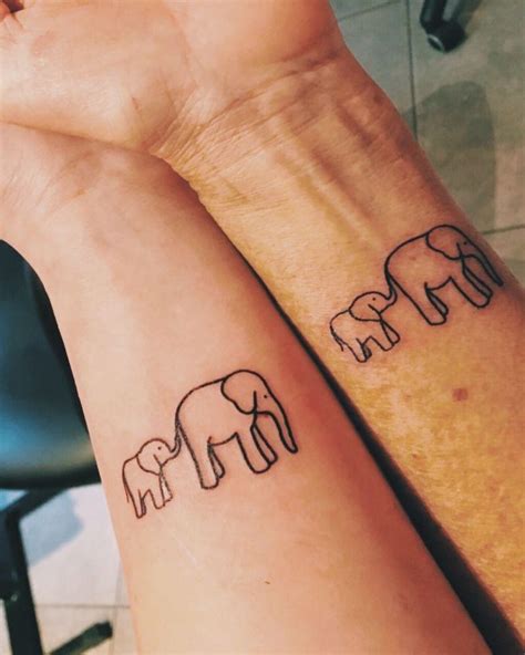 60 Meaningful Mom And Daughter Tattoos Ideas 2021 Harunmudak