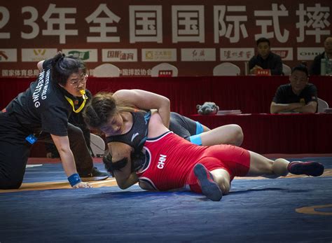2023全国国际式摔跤锦标赛：看女子自由跤精彩瞬间 新闻中心 温州网