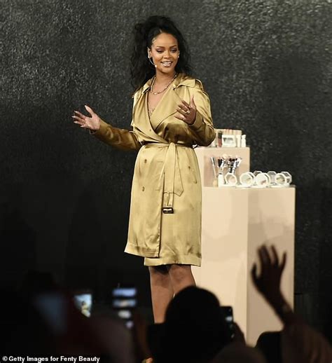 Rihanna Shows Off Her Entrepreneurial Side At Fenty Beauty Event In