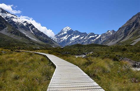 Yeni Zelandanın Görkemli Dağı Aorakimount Cook