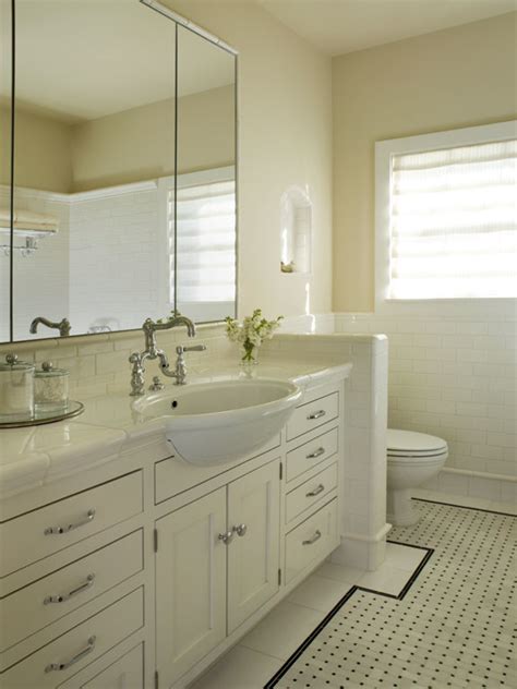 Bathroom vanity plus is specialized in bathroom vanities and has been providing customers with a comprehensive selection. A Vintage Style White Bathroom - Traditional - Bathroom ...