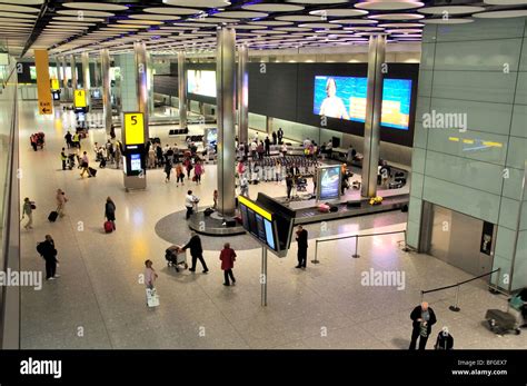 Baggage Claim Hall Terminal 5 Heathrow Airport London Borough Of
