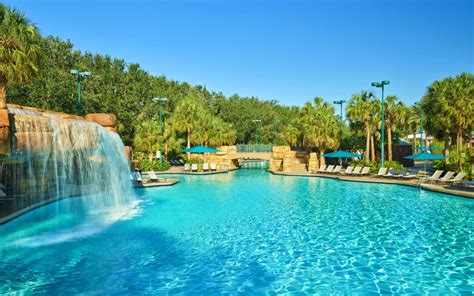 Walt Disney World Swan And Dolphin Resort Lake Buena Vista Fl What