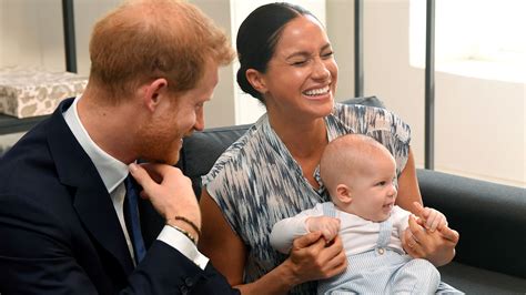 Meghan and harry's royal baby birth announcement in full. Noch in Kanada: Harry und Meghan kehrten ohne Archie ...