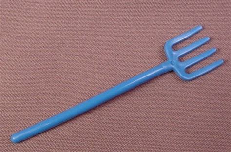 Playmobil Blue Pitchfork With 4 Tines Tool Rons Rescued Treasures