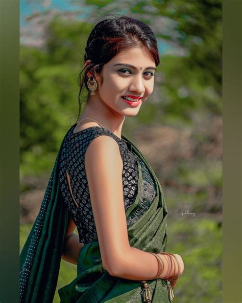 Indian Saree Girl Fashion Girl Images Beautiful Women Naturally
