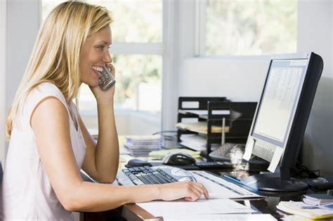 11 trabajos desde casa que puedes empezar HOY