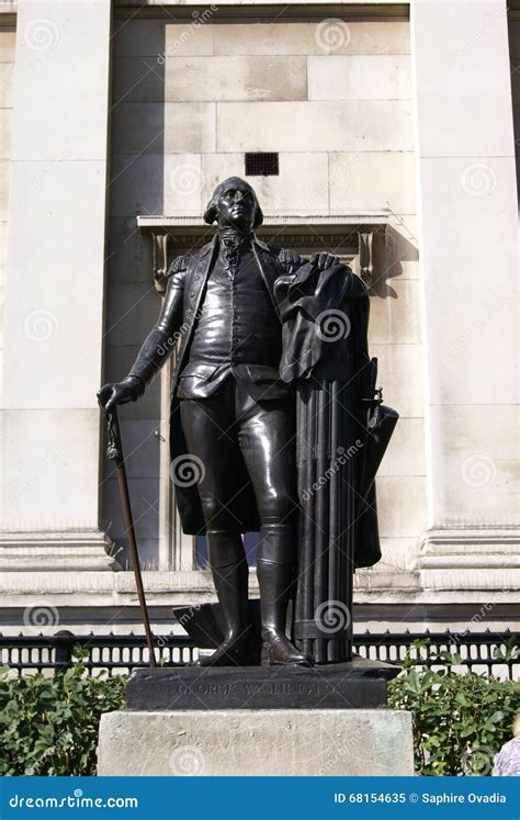 George Washington Statue Im Trafalgar Platz London England