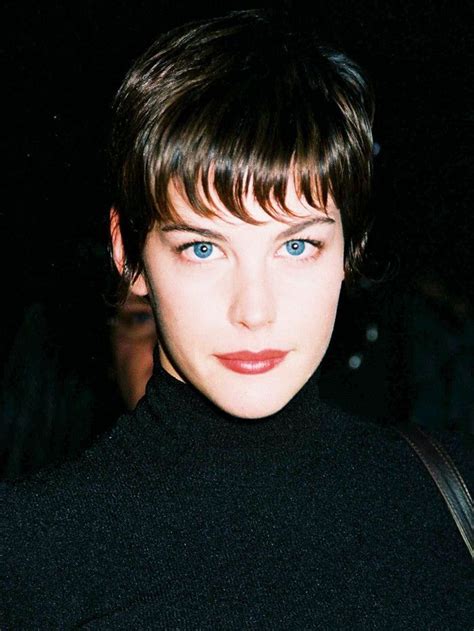 64 Short Hairstyles For Women That Are Easy And Elevated Short Hair Styles Liv Tyler Hair
