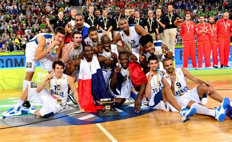 Video Basket La France Remporte Le Premier Titre De Son Histoire