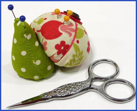 Escargot A Snail Pincushion Pattern Etsy Pin Cushions Pin