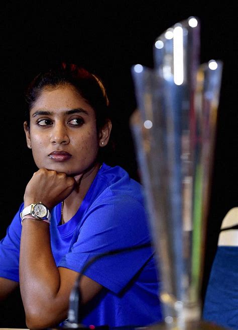 icc women s world t20 mithali raj the bat woman of india indian womens cricket team hd phone