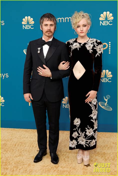 Julia Garner Shows Off Her Stomach At Emmys 2022 With Husband Mark