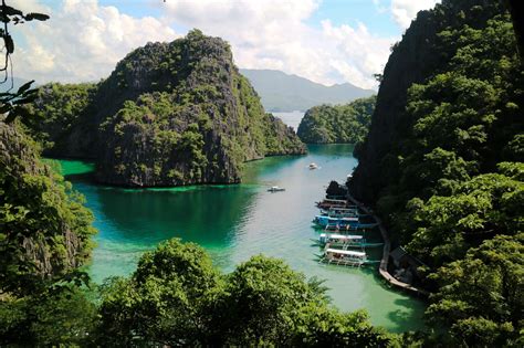 Kayangan Lake Heavenly Waters In Coron Palawan