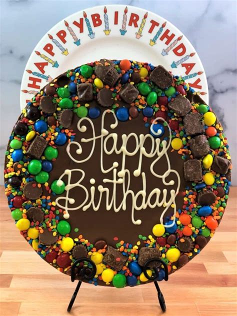 Happy Birthday Chocolate Candy - Chocolate Pizza