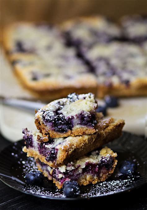 If you've tried giving blueberries to your cat a few different ways and she hasn't enjoyed it yet, it's best. Blueberry Pie Bars {Recipe} - Kleinworth & Co