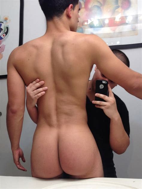 Sexy Man Gets His Butt Photographed Nude Men Selfies