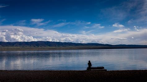 Qinghai Lake And Serdzong Monastery Elevated Trips