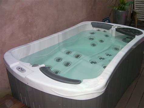 Hydropool Hot Tubs Serenity 2 Special Edition 2 Person