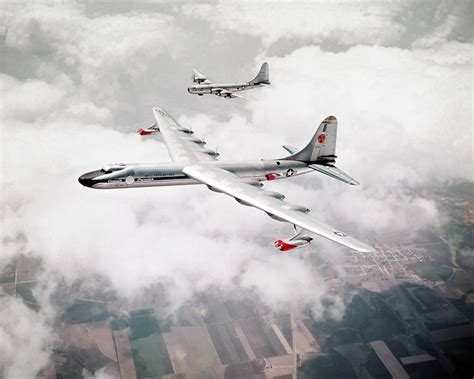 Convair B 36 Peacemaker Amerykański Ciężki Samolot Bombowy Dalekiego