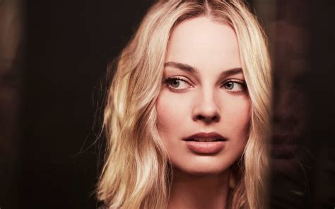 3840x2400 Margot Robbie Famous Celebrity 4k 4k Hd 4k Wallpapers Images Backgrounds Photos And