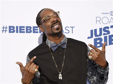 Snoop Dogg Blasts Caitlyn Jenner On Instagram Calls Her A Science