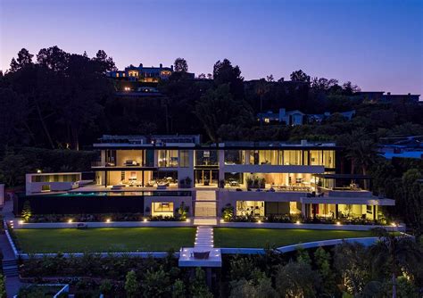 Jaw Dropping Dream Home Overlooking The Los Angeles Skyline Artofit