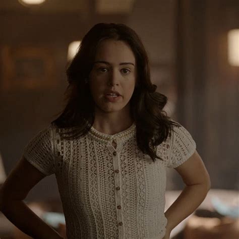 Josie In 4x06 In 2022 Fashion Clothes Short Sleeve Dresses
