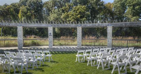 Gabis Arboretum At Purdue Northwest Offers An Elegant Yet Rustic