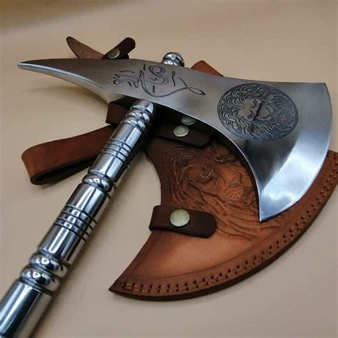 Custom Hand Forged Lion Axe Viking Handmade Axes Throwing Axes D2