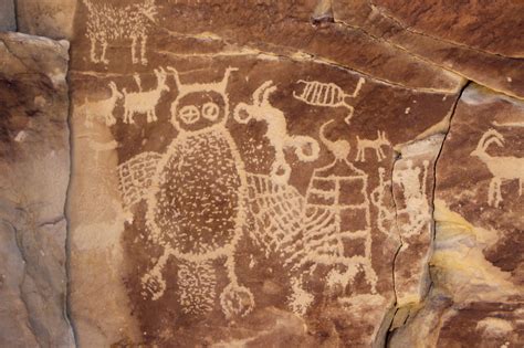 Utah Pictographs Petroglyphs And Rock Art Nine Mile Canyon
