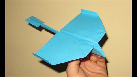 How To Make Cool Paper Airplanes That Fly Far And Straight Very Easy