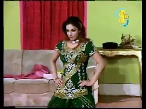 Nida Chaudhry Hot Nanga L Pakistani L Punjabi Mujra Video Dailymotion
