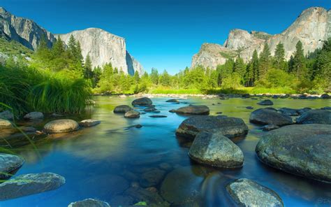 Yosemite National Park Microsoft Theme Wallpaper Preview