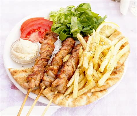 What To Eat In Athens The Eaters Guide To Traditional Greek Food