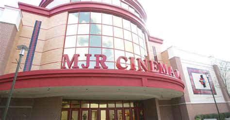 Mjr To Take Over Cinemark Theater In Warren