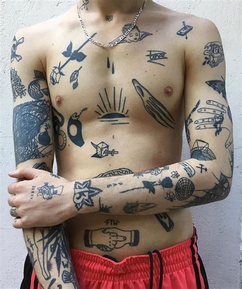 Ideias De Tatuagens Masculinas Pequenas Lideram Pesquisas No Pinterest