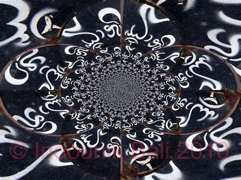 Ongkara Balinese Om Kaleidoscope 6 X 4 Digital Art Print