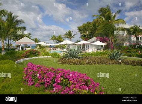Caraïbes ÎLES TURKS ET CAICOS Providenciales Grace Bay île View of