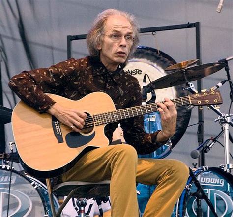Yes Guitarist Steve Howe Refuses To Worry About Rock Hall Membership