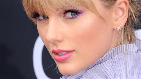 Why This Taylor Swift Question Shocked Fans