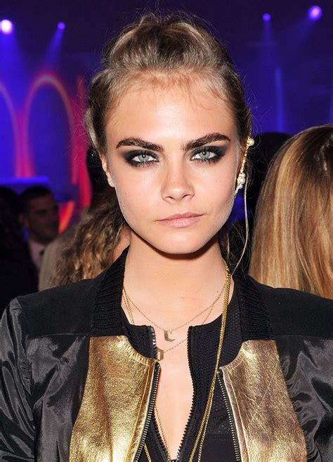 See Our Favorite Beauty Looks From This Past Week Edgy Makeup Cara
