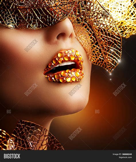 Luxury Golden Makeup Image And Photo Free Trial Bigstock